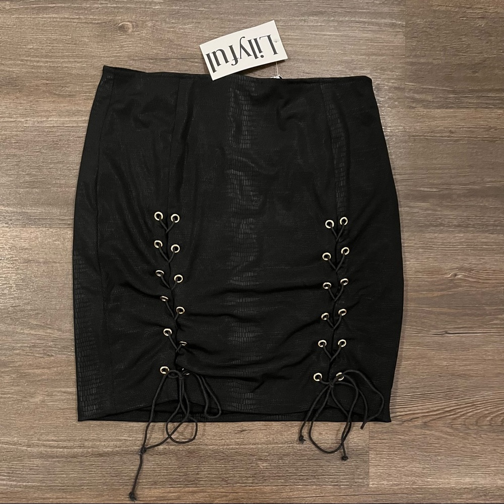 Lilyful Black Snakeskin Skirt